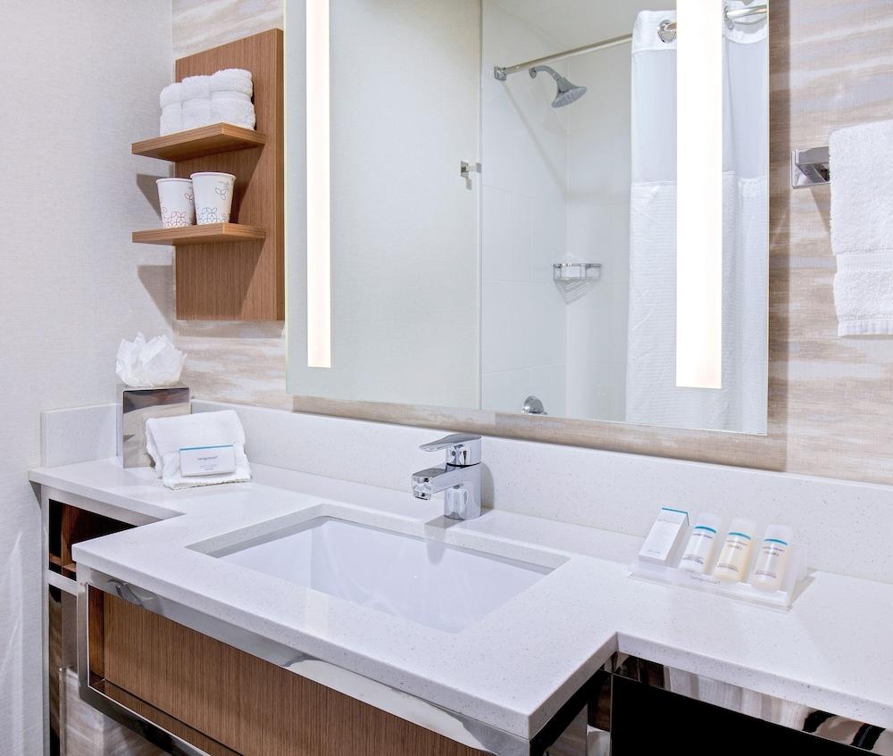 Hilton Garden Inn New York/Manhattan-Chelsea Exterior photo