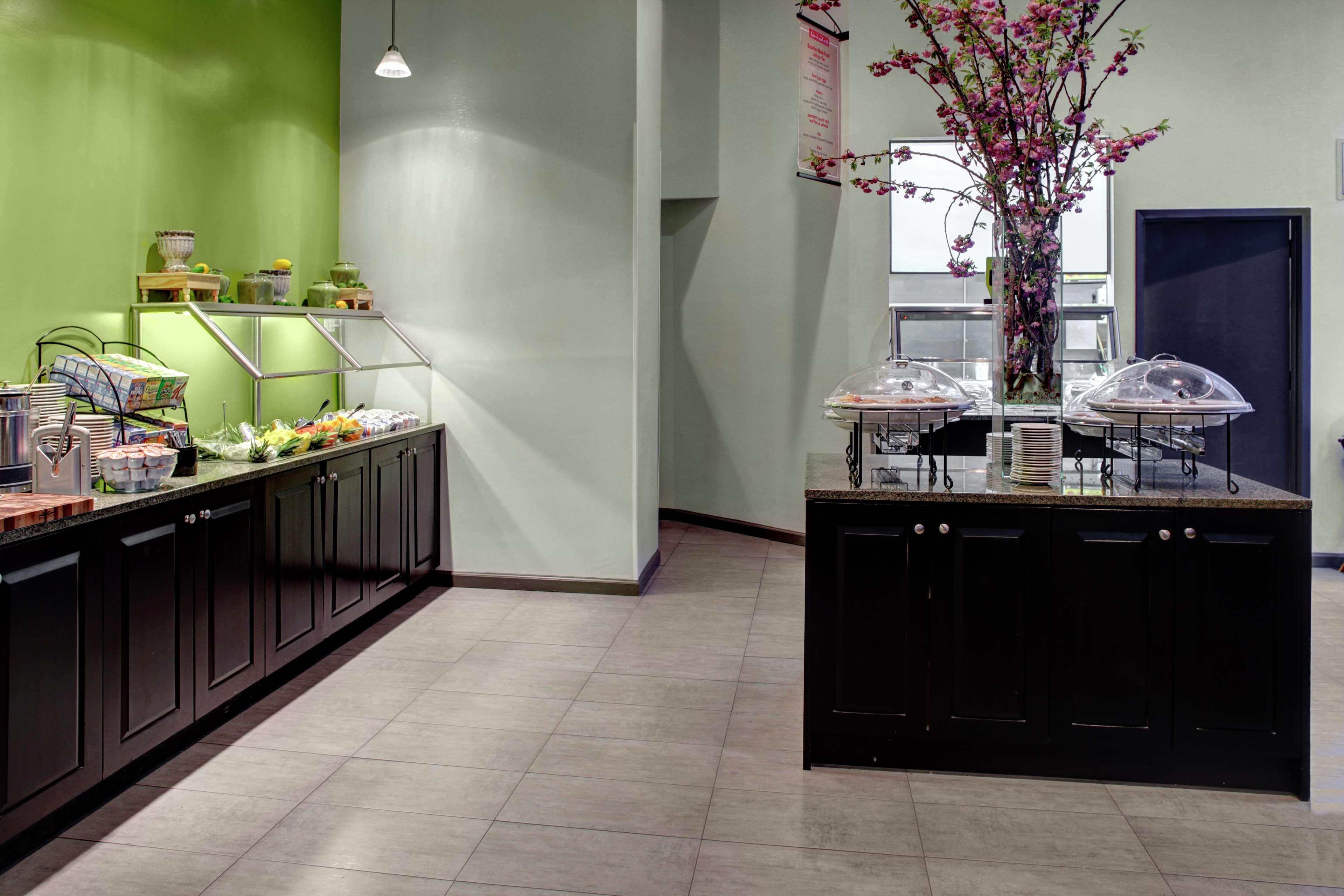Hilton Garden Inn New York/Manhattan-Chelsea Exterior photo
