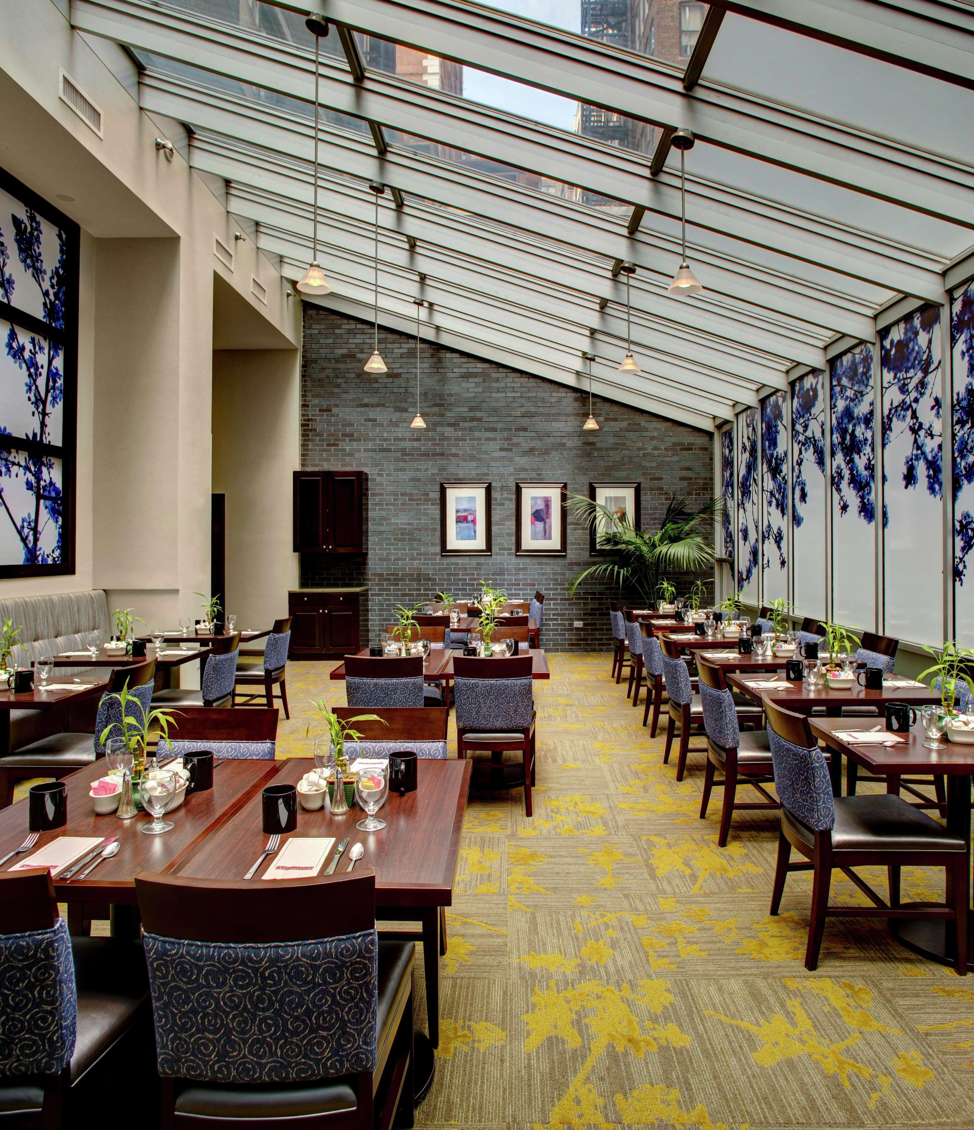 Hilton Garden Inn New York/Manhattan-Chelsea Exterior photo