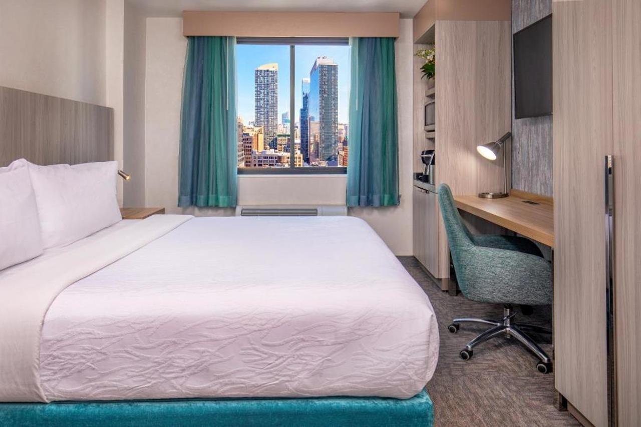 Hilton Garden Inn New York/Manhattan-Chelsea Exterior photo