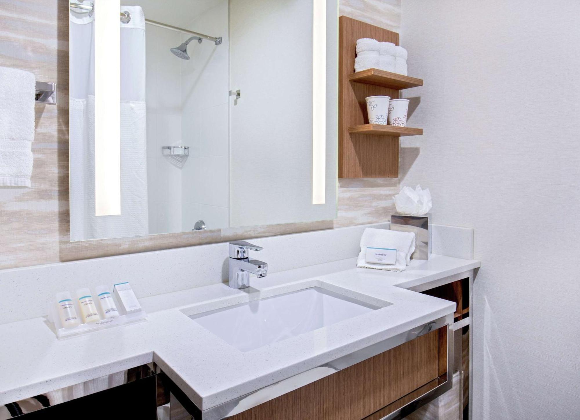 Hilton Garden Inn New York/Manhattan-Chelsea Exterior photo