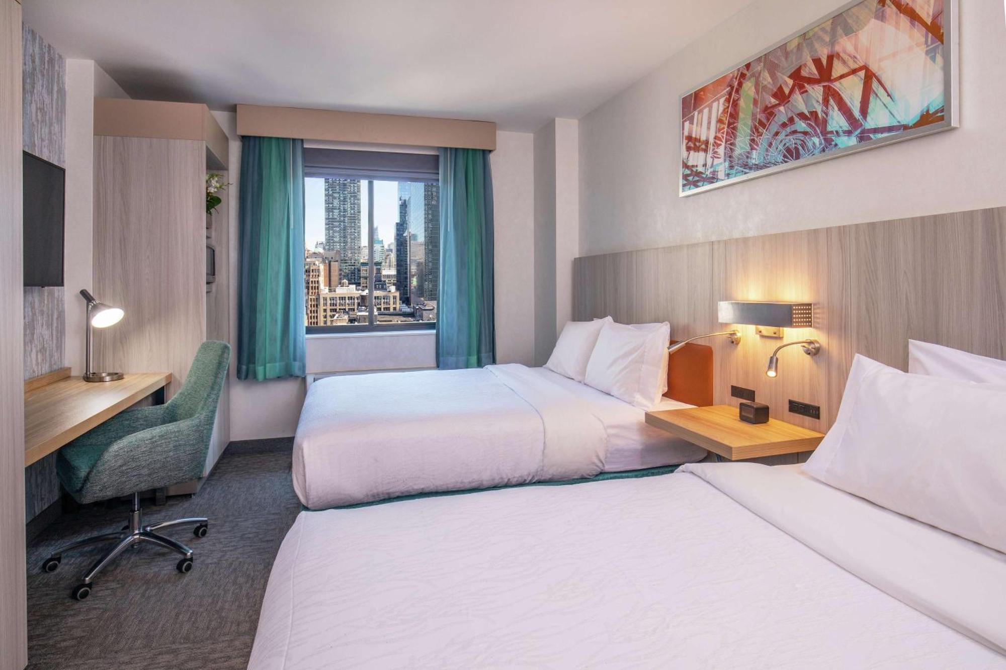 Hilton Garden Inn New York/Manhattan-Chelsea Exterior photo