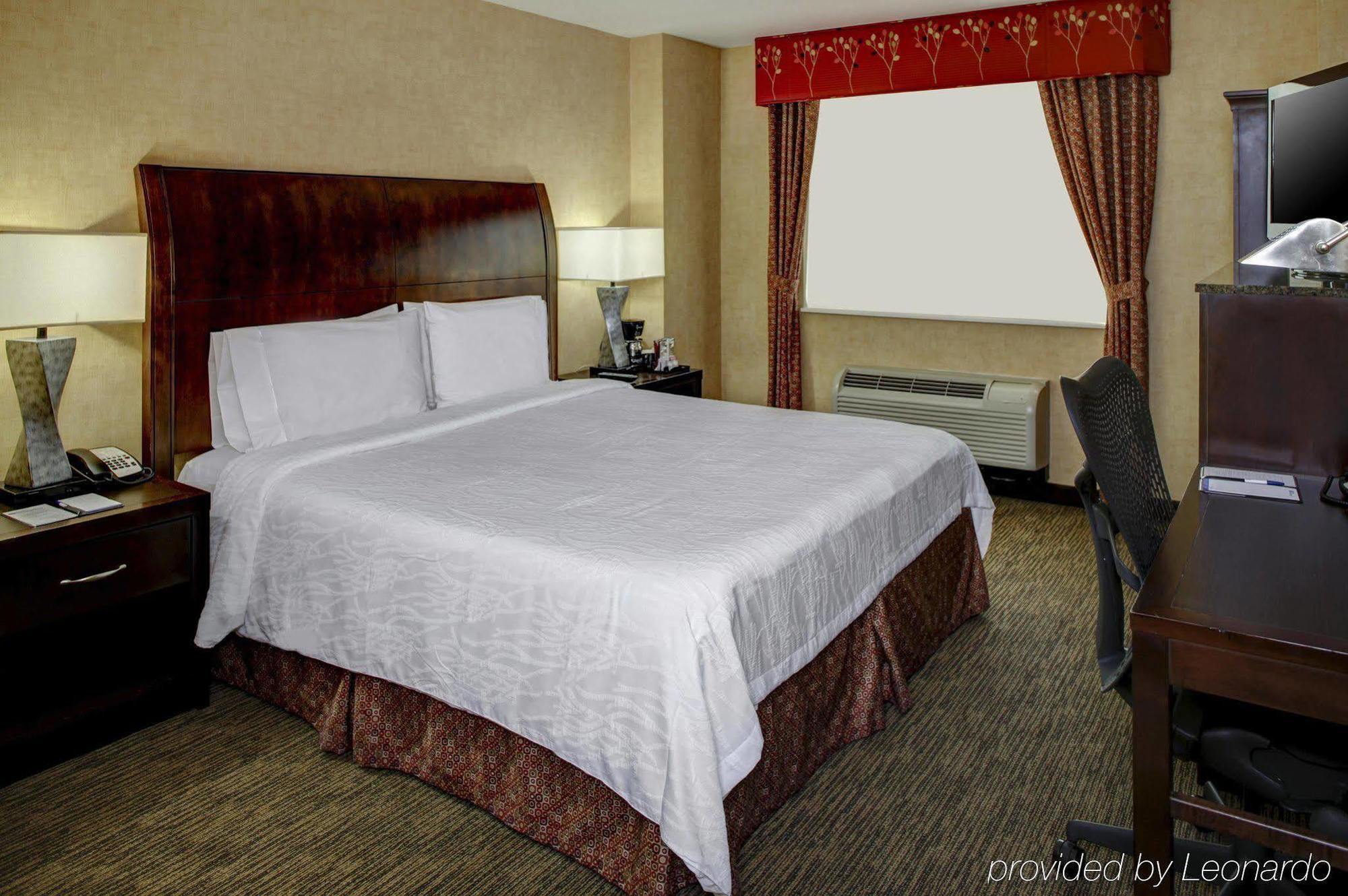 Hilton Garden Inn New York/Manhattan-Chelsea Exterior photo
